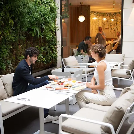 Mercure Opera Garnier & 호텔 4*