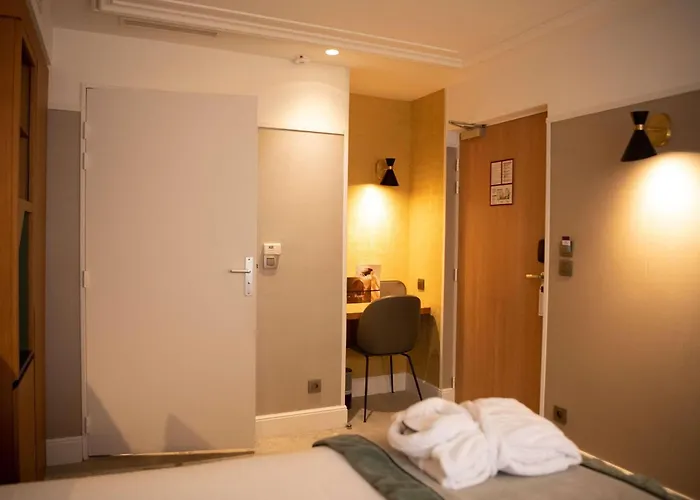 Otel Mercure Opera Garnier & 4*