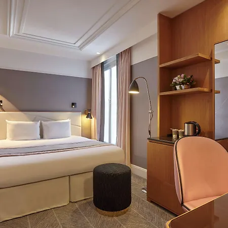 Mercure Opera Garnier & Hotel Paris