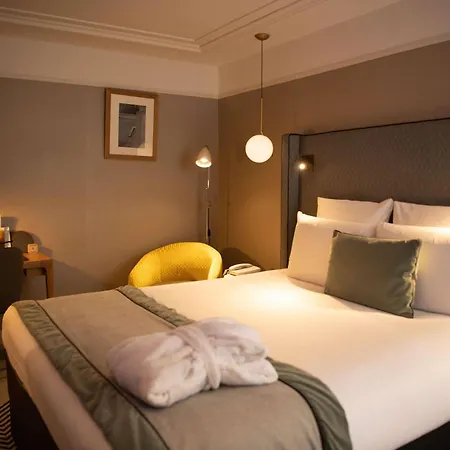 Hotel Mercure Opera Garnier & Paris