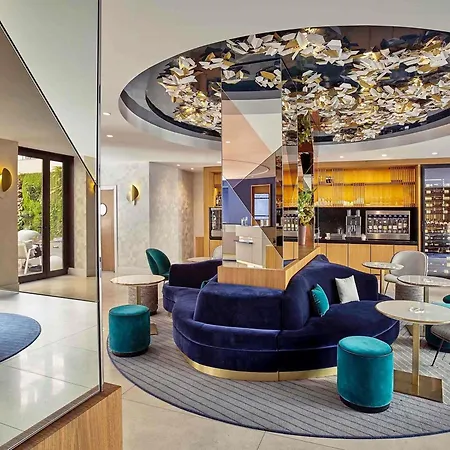Mercure Opera Garnier & Отель 4*