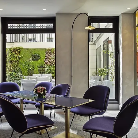Hotel Mercure Opera Garnier & 4*