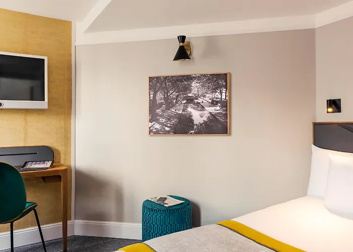 Mercure Opera Garnier & 4*