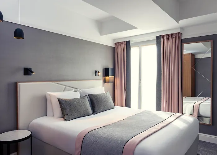 Mercure Opera Garnier & ホテル 4*