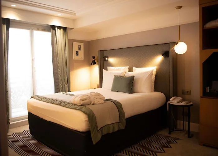 Mercure Opera Garnier & 4*