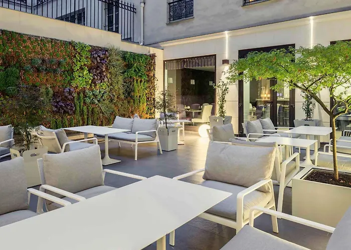 Mercure Opera Garnier & ホテル