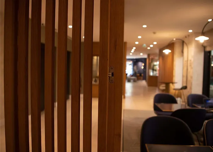 호텔 Mercure Opera Garnier & 4*