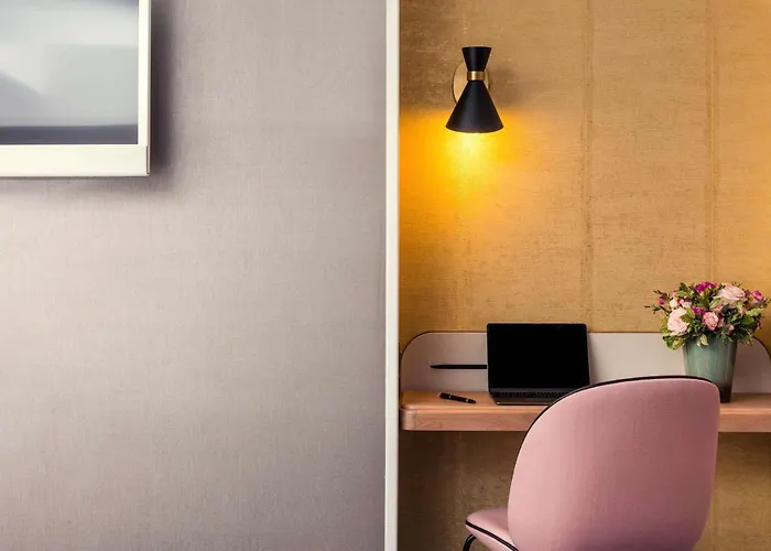 Mercure Opera Garnier & Hotel Paris